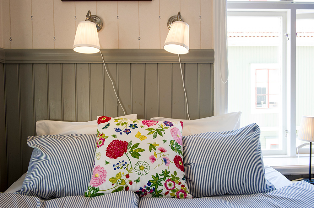 10 rum i huvudbyggnaden, Lilla hotellet Nora